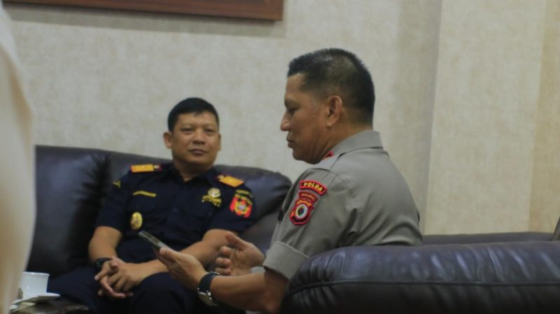 Kapolda Maluku Irjen Pol Drs. Baharudin Djafar Menerima Langsung Kunjungan Kanwil Bea Cukai