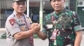 Kepala Polisi Daerah (Kapolda) Maluku, Inspektur Jenderal (Irjen) Pol Baharudin Djafar, dan Panglima Kodam XVI Pattimura Mayjen TNI Marga Taufiq