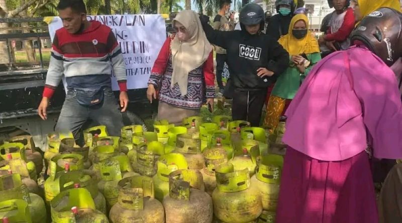 Pasar Murah Yang Digelar Dinas Perdagangan Kabupaten Mamuju