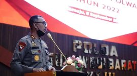 Kapolda Sulbar Irjen Pol. Drs. Verdianto I. Bitticaca, M.Hum