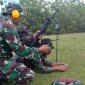 Ratusan Prajurit Kodim 1402/Polman Asah kemampuan menembak senjata ringan  di Lapangan tembak Sila-Sila, Pareddeang, Kec. Mapilli, Kab. Polewali Mandar