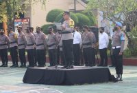 Kapolres Polman AKBP Agung Budi Leksono Saat Memberikan Sambutannya di Upacara Hari Kesadaran Nasional di Mapolres Polman
