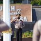 Kapolda Sulbar Irjen Pol Verdianto Iskandar Biticaca Saat Memimpin Upacara Hari Kesadaran Nasional di Mapolda Sulbar