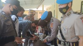 Sejumlah Personil Polres Majene Jalani Tes Urine