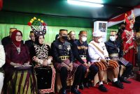 Kapolda Sulbar Irjen Pol Verdianto Iskandar Biticaca (Tengah) Saat Menghadiri Rapat Paripurna HUT Sulbar Ke 18
