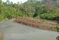 Proyek Normalisasi Hulu Sungai Karema Yang Berada di Desa Pati’di kecamatan Simbor, Kabupaten Mamuju.
