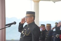 Pj.Gubernur Sulbar, Akmal Malik pada  Upacara Peringatan Hari Guru Nasional (HGN) tahun 2022 dengan tema Serentak Berinovasi Wujudkan Merdeka Belajar di Lapangan Upacara Rumah Jabatan Gubernur, Jumat , 25 November 2022