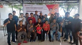 Bawaslu Kabupaten Polewali Mandar melakukan sosialisasi pencegahan pelanggaran pemilu melibatkan awak media, pemuda dan mahasiswa di Cafe Naichi, Kecamatan Wonomulyo, Kabupaten Polman, Sabtu, (10/12/2022).