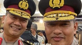 Irjen Pol Umar Faroq bersama wakapolda sulbar Brigjen Pol Rachmat Pamudji. Foto: Istimewa
