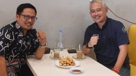 Sudarji Sjaharuddin Bersama DR. Rahmat Idrus, SH, MH