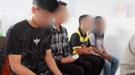Warga Binaan beragama Nasrani mengikuti pembinaan kerohanian