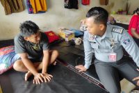Sapa Warga Binaan, Rutan Pasangkayu Gelar Kontrol Blok Kamar Hunian dan Pemeriksaan Kesehatan Secara Rutin. Foto: Rutan Pasangkayu/dok (13/11)