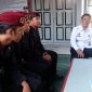 Kepala Kesatuan Pengamanan Rutan memimpin belriefing Jajaran Regu Pengamanan