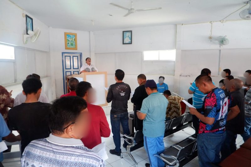Pelayanan Ibadah oleh Forum Komunikasi gereja- Gereja di Mamuju