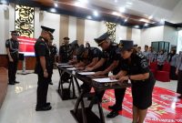 Pelantikan pejabat administrasi lingkup Kemenkumham Sulbar