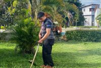 Jum'at Bersih, Petugas Rutan Pasangkayu Lakukan Kerja Bakti Wujudkan Lingkukan Sehat dan Bersih. Foto: Rutan Pasangkayu/dok (17/02)