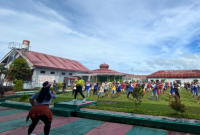Rutin Hadirkan Instruktur Senam, Rutan Pasangkayu Tingkatkan Semangat Olahraga Warga Binaan. Foto: Rutan Pasangkayu/dok (08/03)