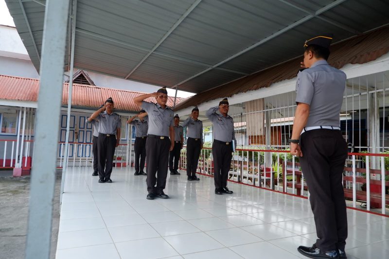Pelaksanaan Apel Timbang Terima Regu Pengamanan Rutan Kelas IIB Mamuju