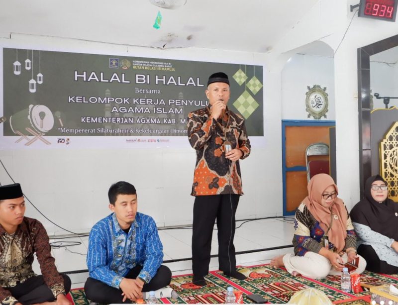 Ketua Pokjaluh Kemenag Mamuju memberikan Tausiah Halal Bi Halal di Rutan Mamuju