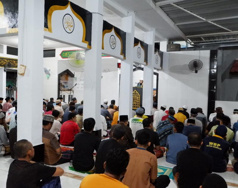 Pelaksanaan Ceramah Islamiah dan Tarawih berjamaah di Rutan Mamuju