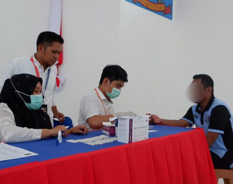 Warga Binaan mengikuti skrining HIVAIDS yang diselenggarakan atas kerjasama Dinkes Prov. Sulbar dan Puskesmas Binanga