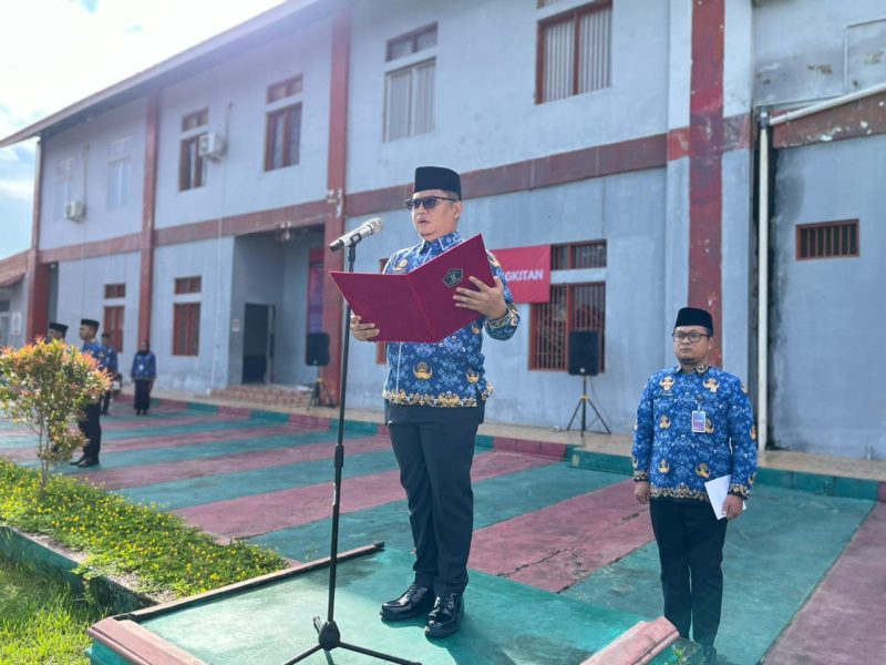 “Bangkit Untuk Indonesia Emas”, Petugas dan Warga Binaan Rutan Pasangkayu Ikuti Upacara Bendera Hari Kebangkitan Nasional ke-116. Foto: Rutan Pasangkayu/dok (20/05)
