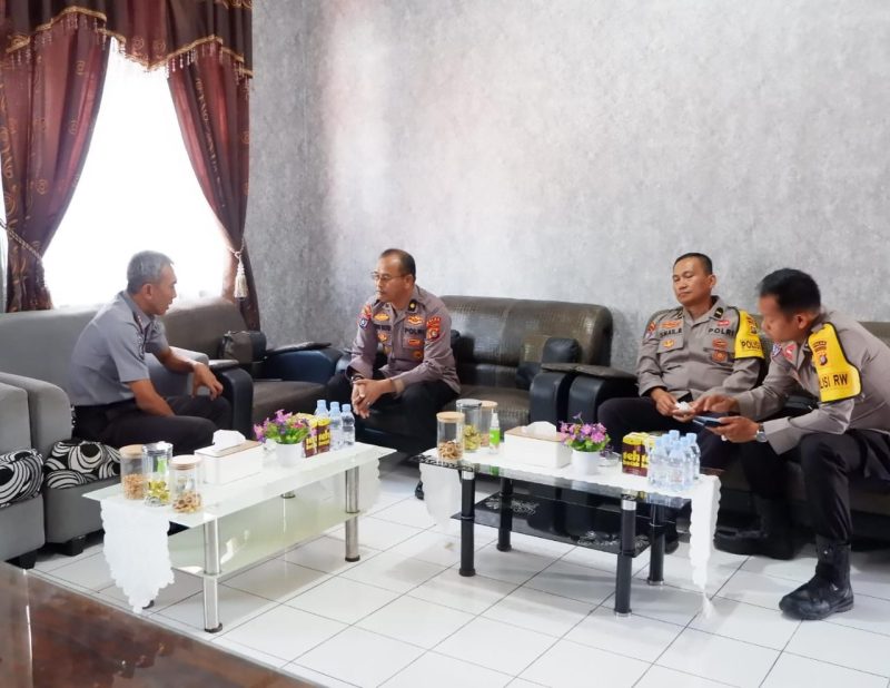Karutan Mamuju terima kunjungan dari Polda Sulbar terkait Koordinasi Polsus