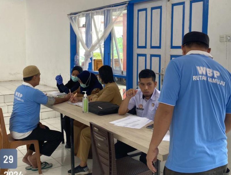 Kegiatan Puskel kerjasama dengan Puskesmas Binanga