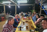Terlihat Sejumlah Pengurus Saat menggelar Rapat Pemantapan Halal Bi Halal Kerukunan Keluarga Putra-Putri Tallo