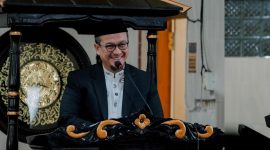 Bupati Mamuju Tengah, Dr. H. Arsal Aras, SE., M.Si