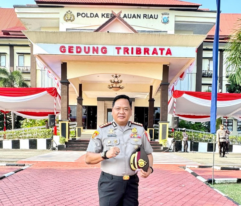 Kombes Pol Agung Budi Leksono, S.I.K., S.H., M.Pd