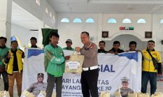 HUT Lalu Lintas ke-70, Ditlantas Polda Sulbar Bagi Sembako dan Edukasi Keselamatan Berlalu Lintas