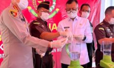 Kapolresta Mamuju Hadiri Pemusnahan 362 Gram Sabu dan Barang Bukti 104 Perkara