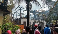Kebakaran Rumah di Polman, Lansia 82 Tahun Alami Luka Bakar