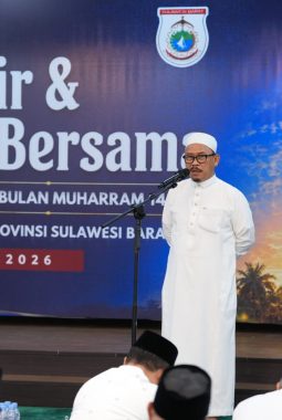 Pemprov Sulbar Gelar Dzikir Bersama Sambut 1448 H, Gubernur Suhardi Duka: Ini Ikhtiar Memohon Keberkahan dan Rezeki