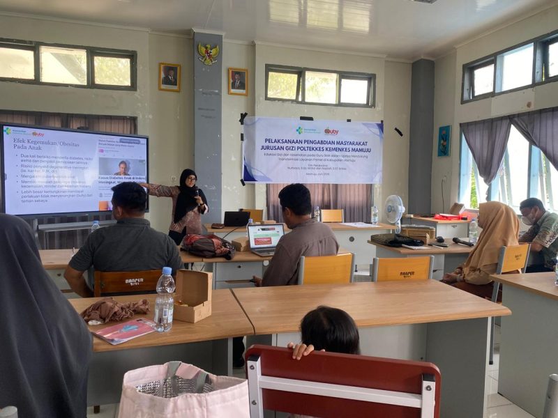 Foto: Poltekkes Kemenkes Mamuju Bekali Guru SMA dengan Pengetahuan Gizi dan Kesehatan melalui Kegiatan NUBY (Nutrition for Bright Youth)