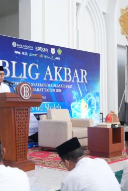 Tabligh Akbar Madrasah Fair 2026, Sekprov Junda Maulana Dorong Ekonomi Syariah Dimulai dari Keluarga