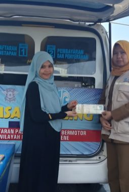 SAMSAT Keliling Majene Permudah Bayar Pajak Kendaraan, Bapenda Sulbar Genjot PAD