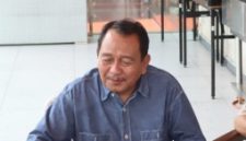 Foto: Bupati Pasangkayu H. Yaumil Ambo Djiwa
