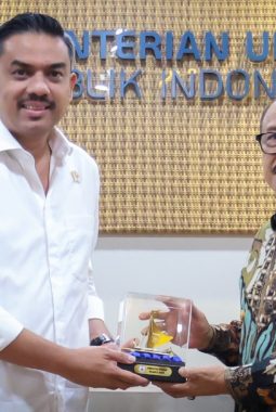 Gubernur Sulbar Audiensi dengan Menteri UMKM, Dorong Revitalisasi PLUT dan Penguatan UMKM Daerah