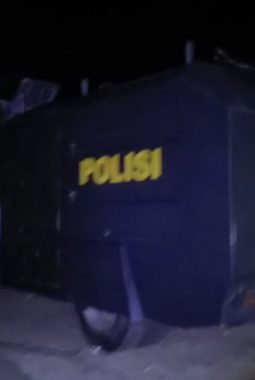 Polresta Mamuju Siaga Lawan Karhutla, Gelar Nobar Piala Dunia untuk Jaga Semangat dan Kebersamaan Warga