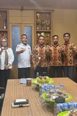 Ombudsman Evaluasi Pelayanan Publik PUPRD Sulbar