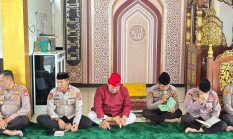 Wakapolres Mamuju Tengah Pimpin Binrohtal, Personel Diajak Perkuat Iman