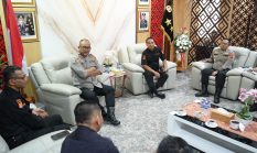 Kapolda Sulbar Terima Kunjungan Silaturahmi Senkom, Eratkan Sinergi Jaga Kamtibmas yang Kondusif