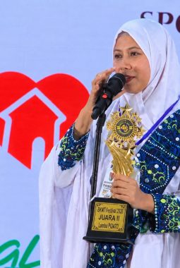 Widya Lestari Raih Juara II Nasional, Harumkan Nama Sulbar di Muktamar BKMT