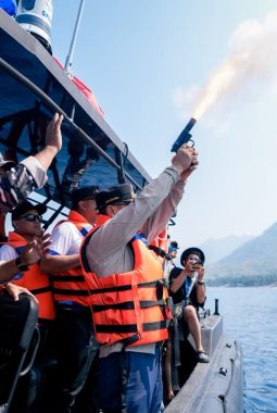 Sandeq Silumba 2026 Dimulai, Gubernur SDK: Passandeq Mandar Mampu Taklukkan Angin