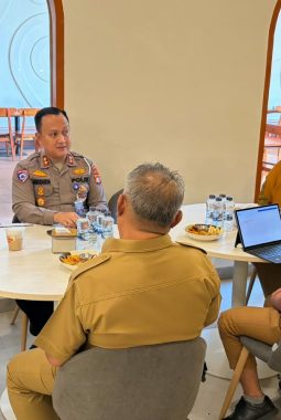 Bapenda Sulbar Gandeng Ditlantas Polda, Bidik Potensi PKB Lewat Data NRKB