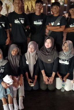 Anjungan Sulbar di TMII Jadi Pusat Edukasi Budaya, Mahasiswa STIE Banten Antusias Mengenal Tradisi Mandar