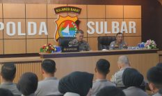 Wujudkan Polisi Bersama Masyarakat, Kapolda Sulbar Tekankan Pelayanan Bersih dan Polantas Humanis