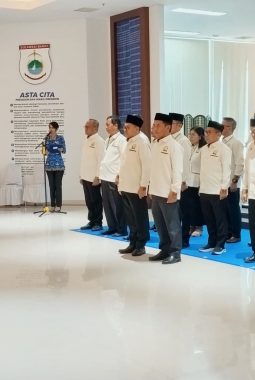 Gubernur Sulbar Kukuhkan Pengurus FKUB 2026–2031, Kerukunan Umat Beragama Jadi Prioritas